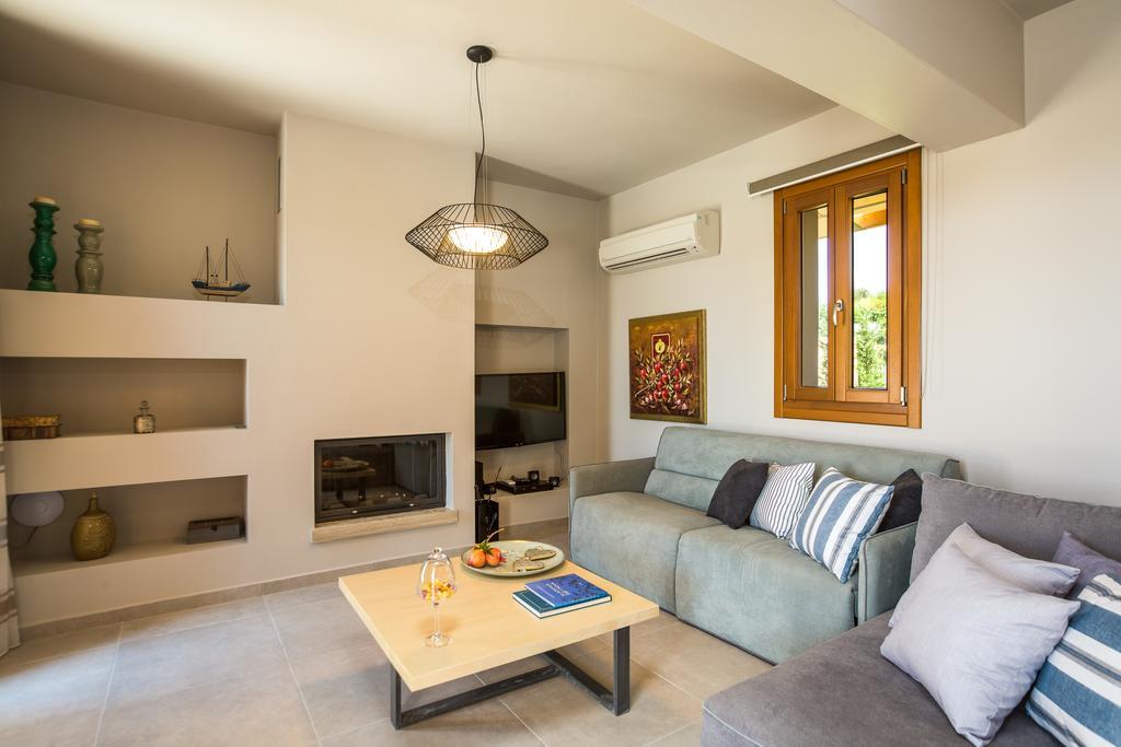 Kallisti Villas, Family Paradise, By Thinkvilla Kirianna Exterior photo